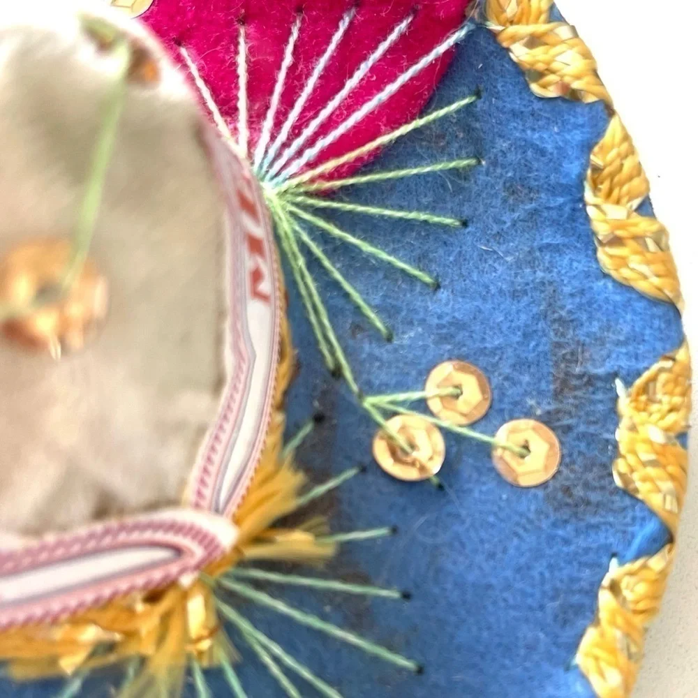 VINTAGE Miniature Mexican Sombrero!